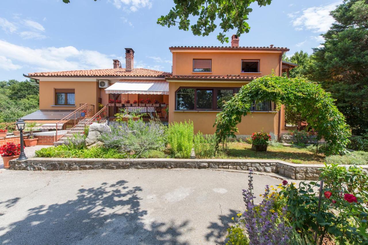לאבין Studio Apartman Branka מראה חיצוני תמונה